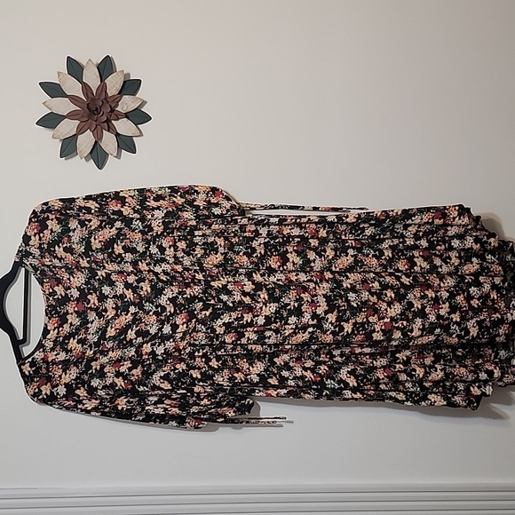 SHEIN Short Sleeve Floral Dress Size 4x - Picture 3 of 3